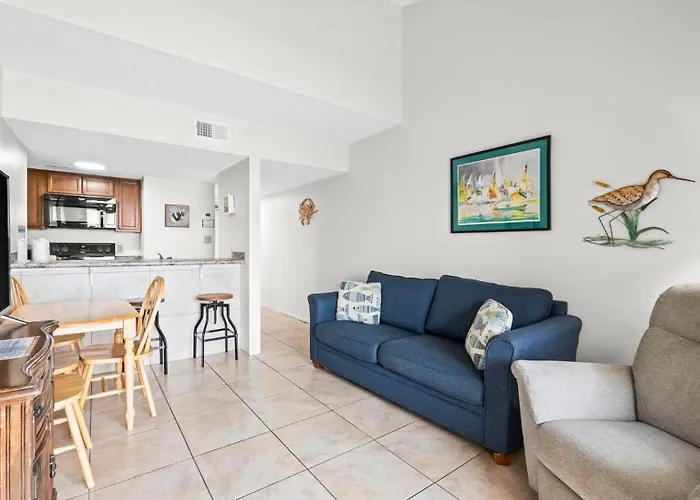 Affordable Two-story Sugar Apartment *