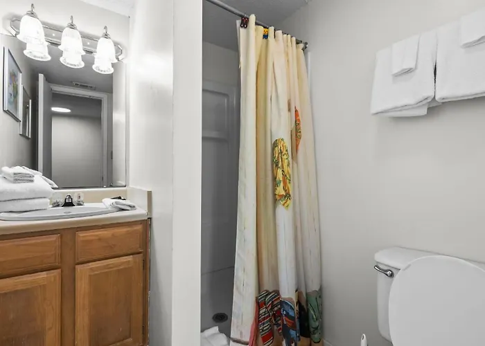 Affordable Two-story Sugar Apartment *