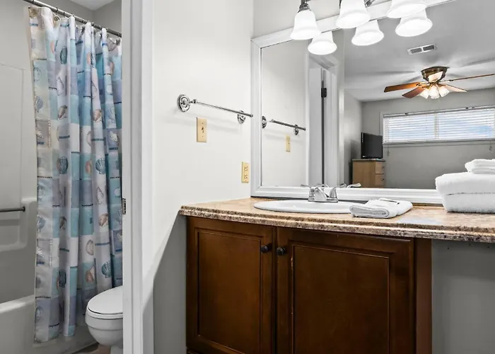 Affordable Two-story Sugar * Gulf Shores