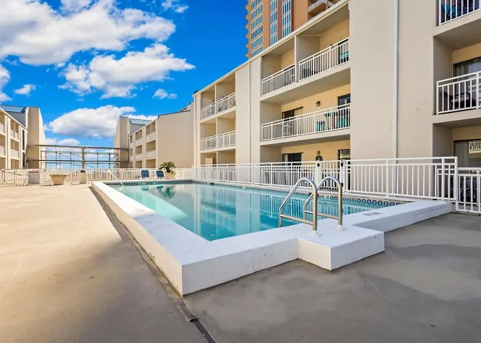 Affordable Two-story Sugar Apartment *